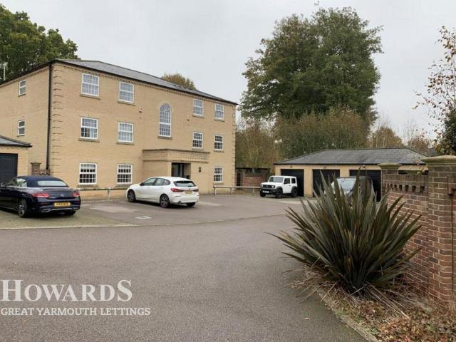 Flat for rent in Stokesby, Norfolk
