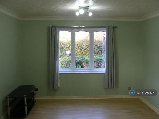 Apartment for rent in Hartley, Mount Wise