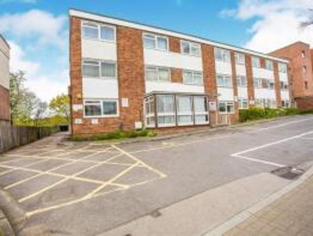 Flat for rent in Greater London