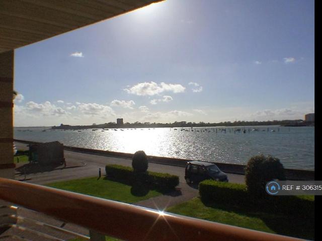 Flat for rent in Port Solent, Portsmouth