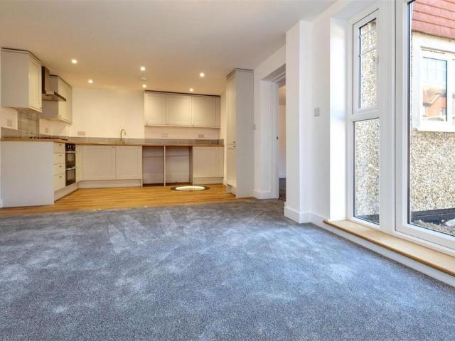 Apartment for rent in Cross In Hand, East Sussex