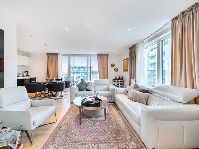 Apartment for rent in London Borough of Hounslow, Greater London