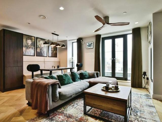 Apartment for rent in City Centre, Georgia