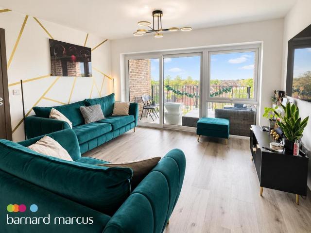 Apartment for rent in Manor Lane Estate, Greater London