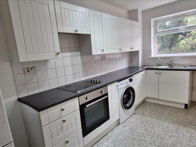 Flat for rent in Norbiton, Greater London