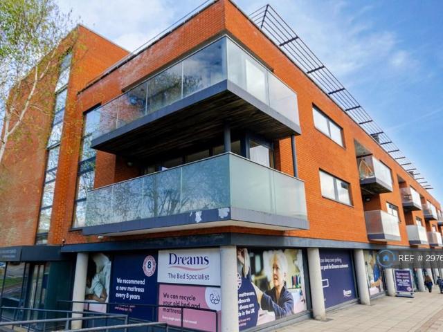 Flat for rent in Greater London