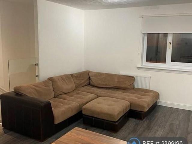 Apartment for rent in Summerston, Scotland