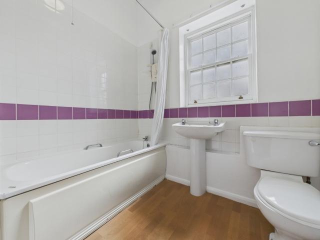 Apartment for rent in Loundsley Green, East Midlands