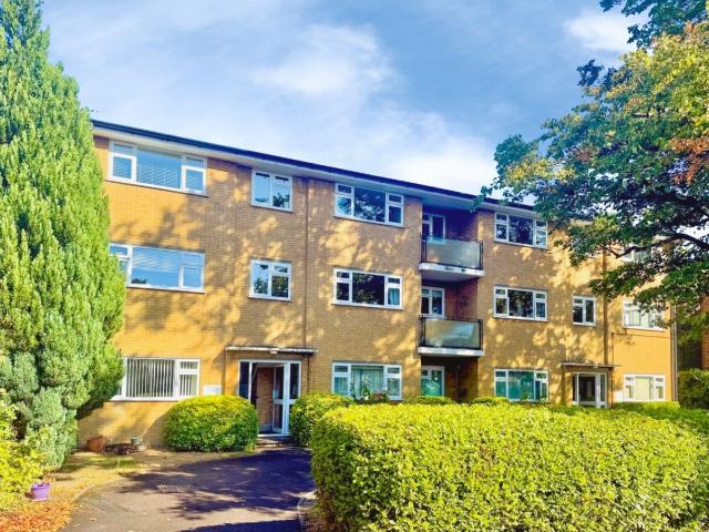 Apartment for rent in South Farnborough, Rushmoor