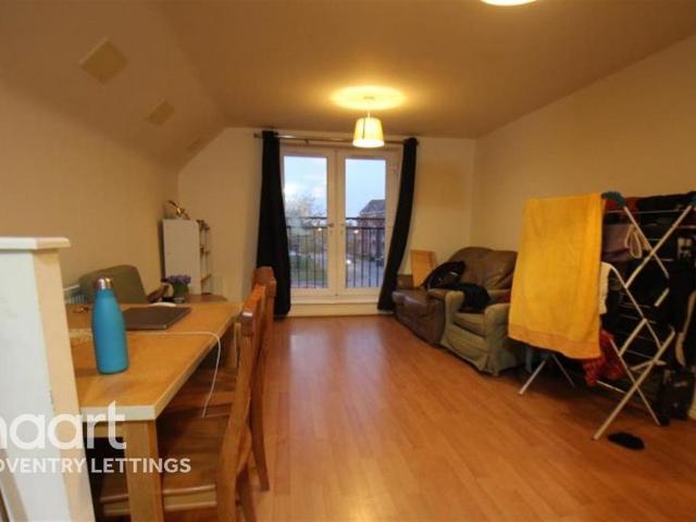 Apartment for rent in Ball Hill, West Midlands
