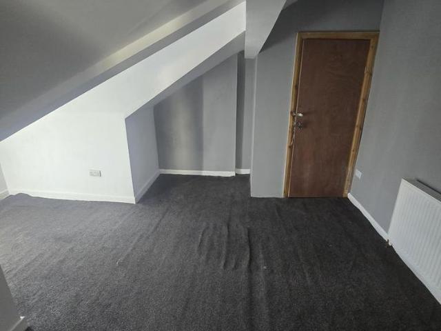 Apartment for rent in Harehills, West Yorkshire
