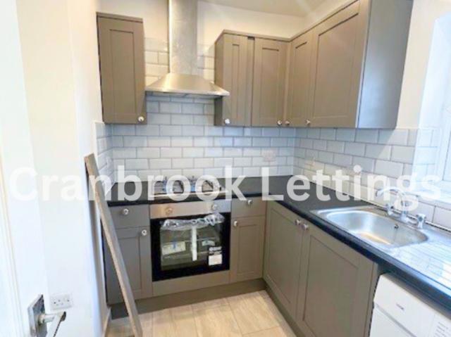 Flat for rent in Plashet, Greater London
