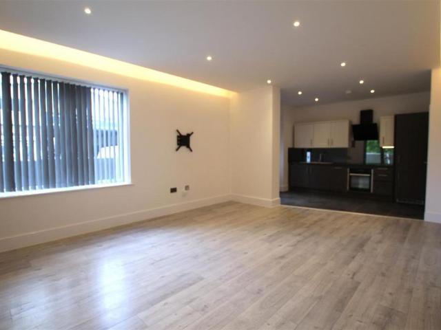 Apartment for rent in Hutton, Navestock Side