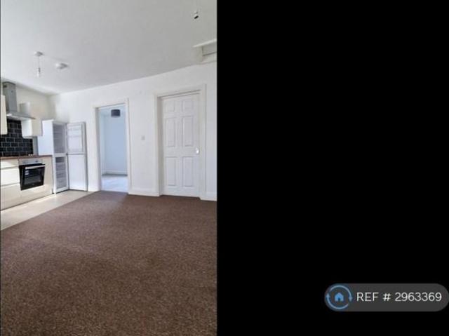Apartment for rent in Rodbourne, Swindon