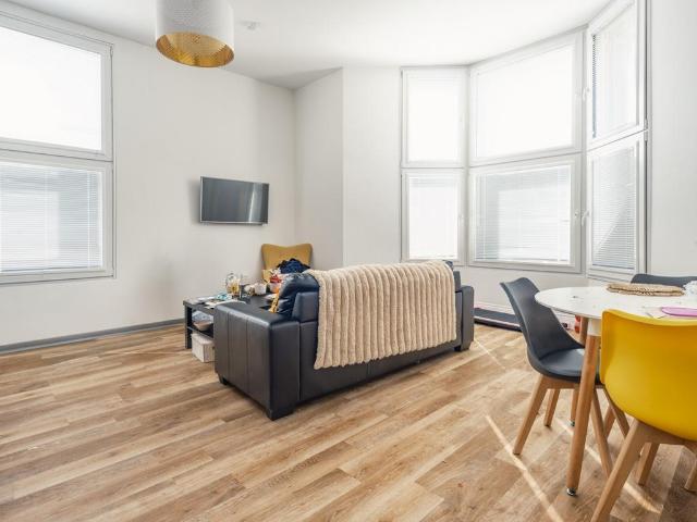 Flat for rent in Sandyford, Isle Of Man