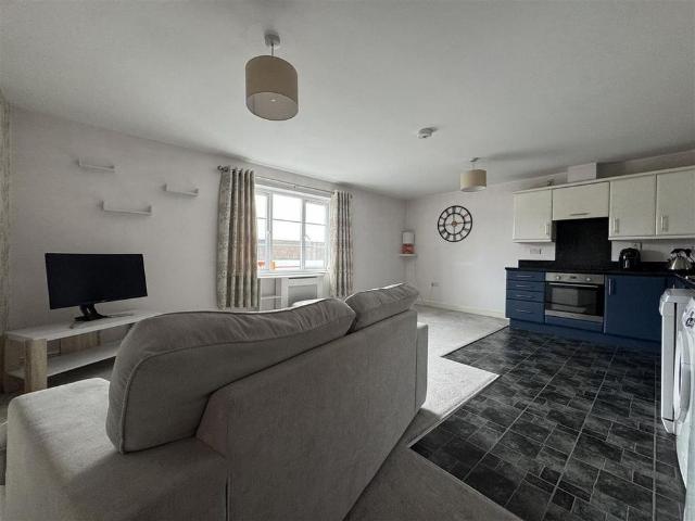 Apartment for rent in Rodbourne, Swindon