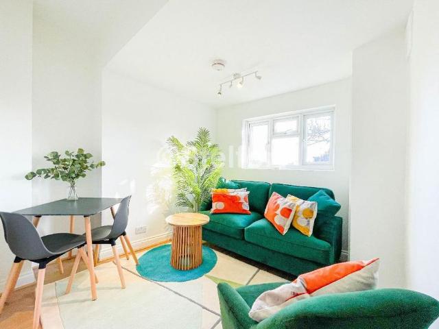 Apartment for rent in Archway, Greater London