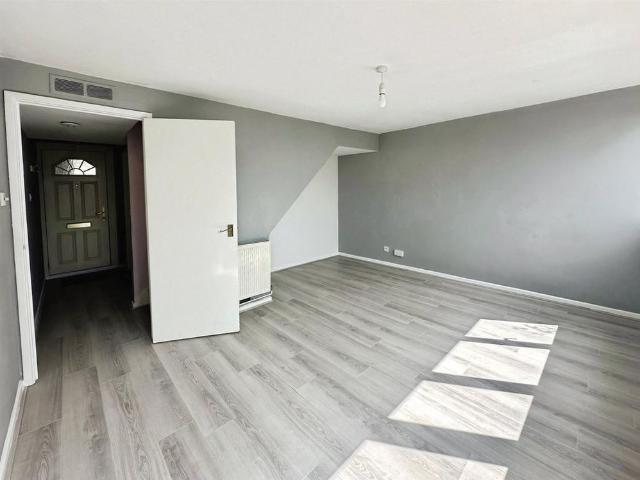 Apartment for rent in Vinters Park, Midway