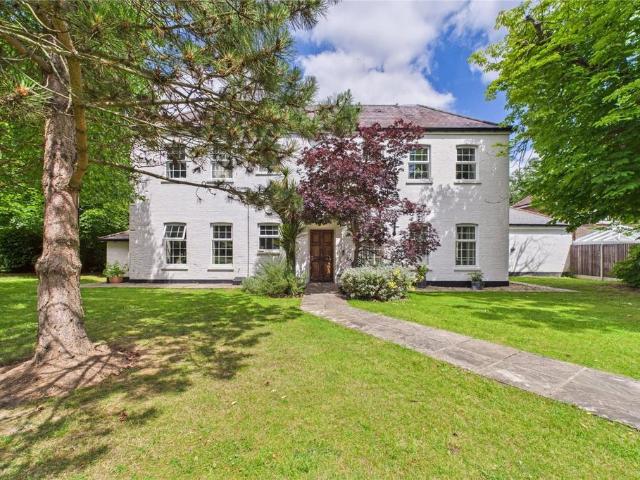 Flat for rent in Newell Green