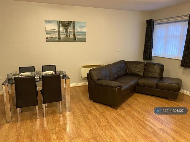 Apartment for rent in Birkenhead, Wirral