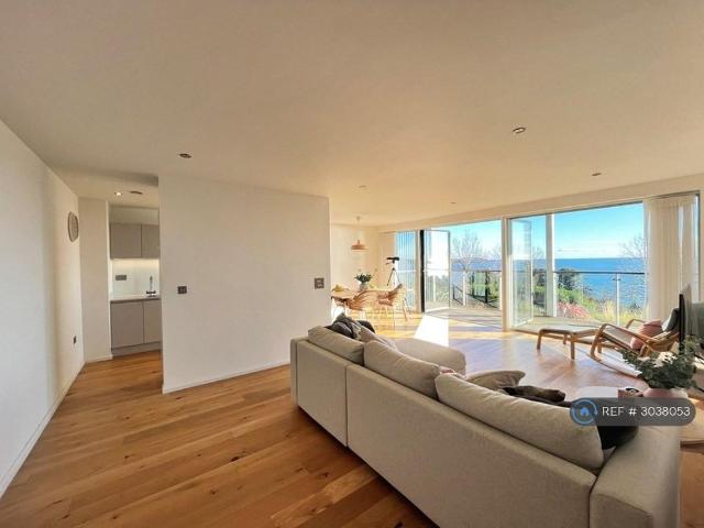 Apartment for rent in Carlyon Bay, Cornwall