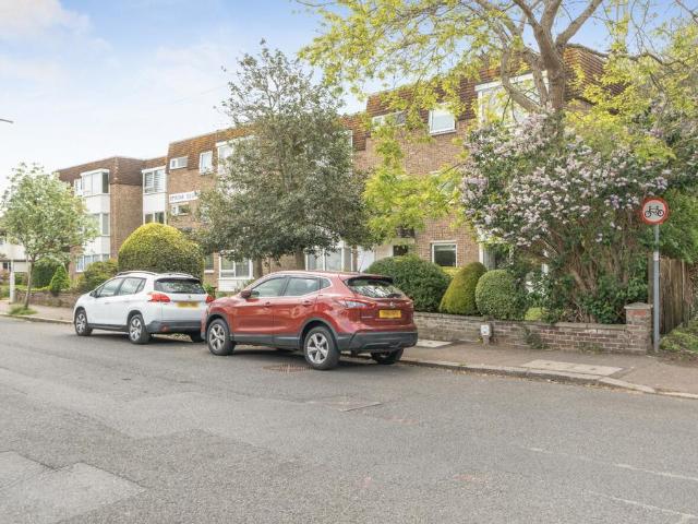 Flat for rent in West Worthing, Worthing