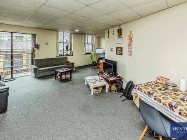 Apartment for rent in Woolshops, Calderdale