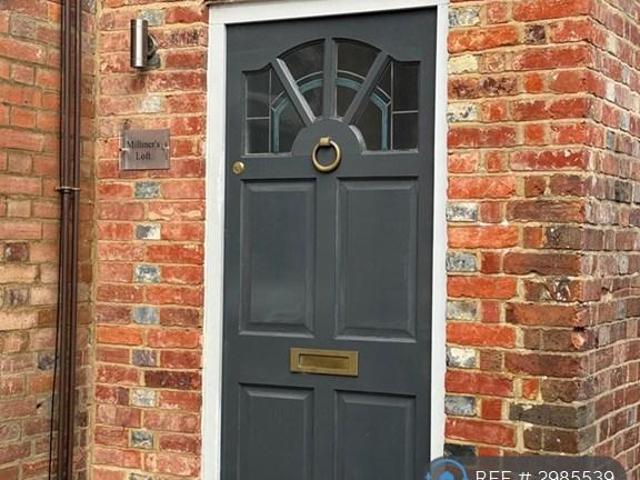 Flat for rent in Cross In Hand, East Sussex