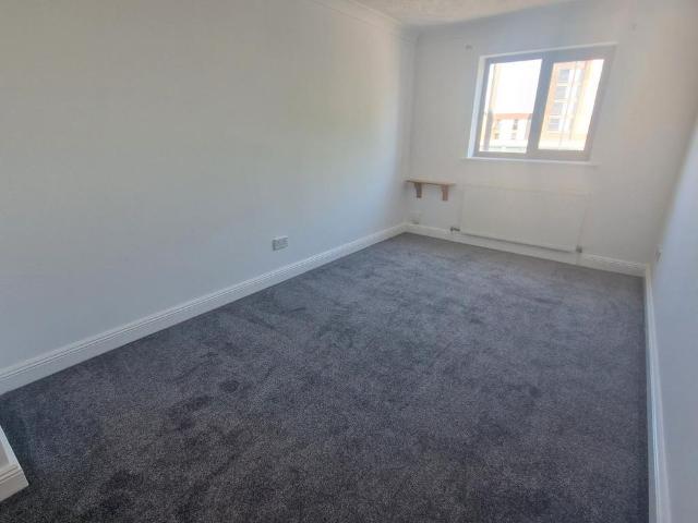 Apartment for rent in Priddy's Hard, Middlecroft