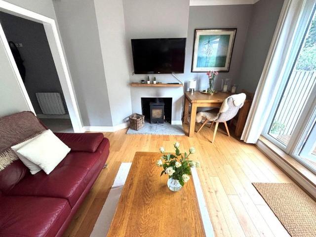 Apartment for rent in The Bridge, Kent