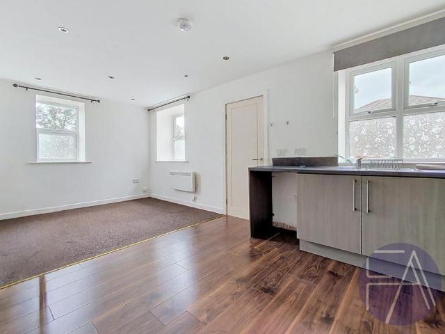 Apartment for rent in High Park, Southport