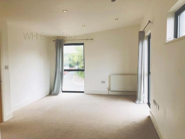 Apartment for rent in Preston, Oad Street