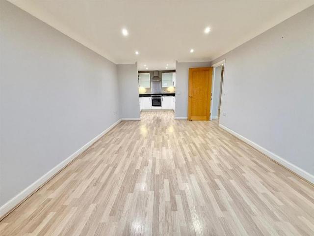 Apartment for rent in Greater London
