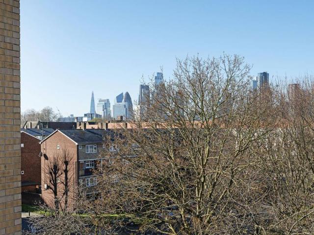 Flat for rent in Bethnal Green, Greater London