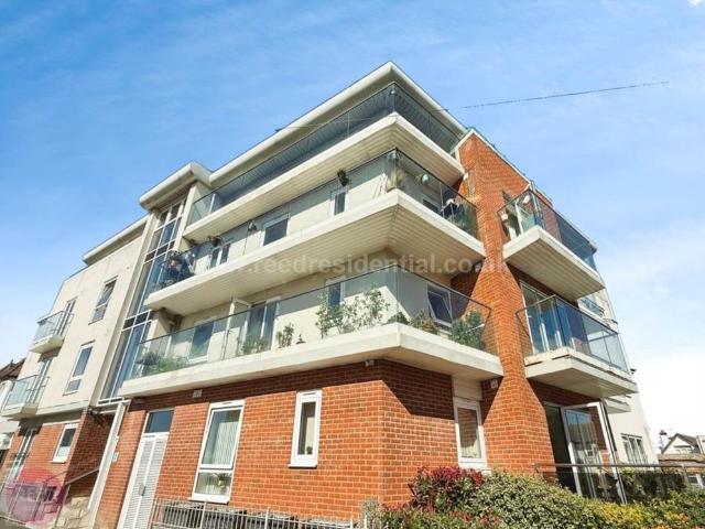 Apartment for rent in Alton Barnes, Essex