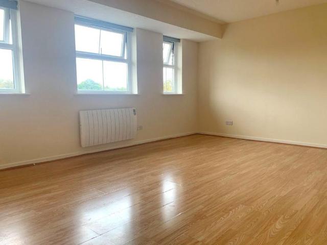 Apartment for rent in Aldershot, Rushmoor