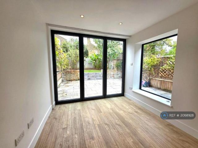 Apartment for rent in London Borough of Brent, Greater London
