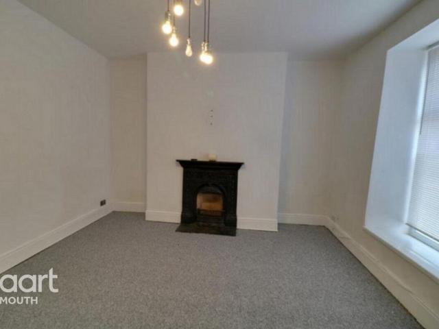 Apartment for rent in Upton, Babbacombe
