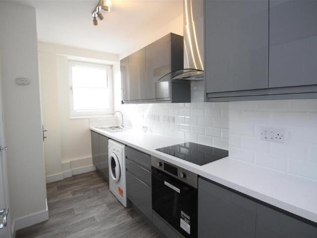 Flat for rent in King's Walden, Isle Of Man