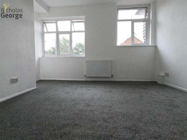 Apartment for rent in Wake Green, West Midlands