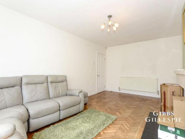 Apartment for rent in London Borough of Hillingdon, Greater London