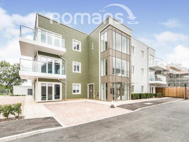 Flat for rent in Shinfield, Three Mile Cross