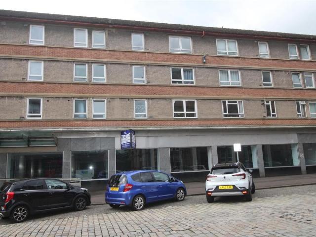 Flat for rent in Greenock, Scotland