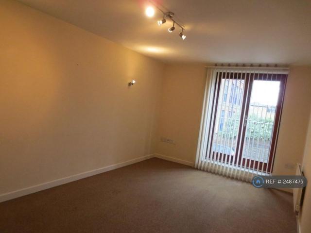 Apartment for rent in Homerton, Greater London