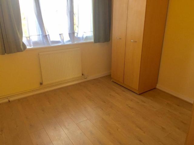 Apartment for rent in Oakwood, East Midlands