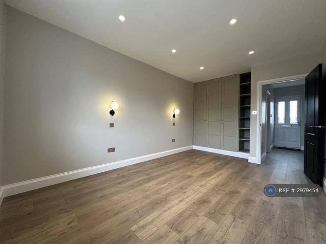 Apartment for rent in Greater London