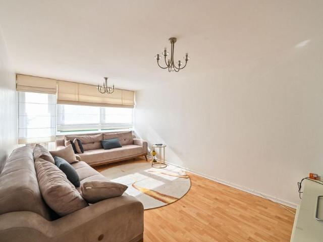 Apartment for rent in London Borough of Islington, Greater London