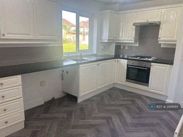 Flat for rent in Cheylesmore, West Midlands