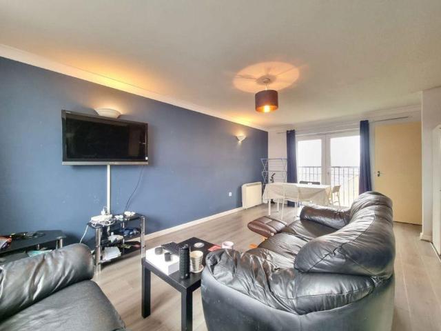 Apartment for rent in Elmfield, Leicestershire