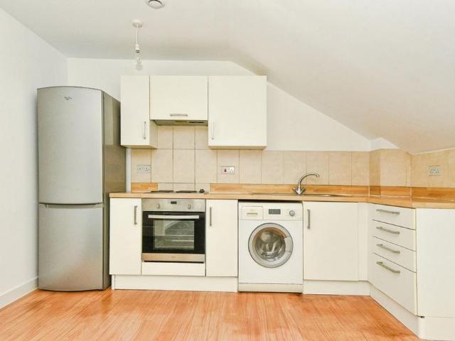 Apartment for rent in Rodbourne, Swindon